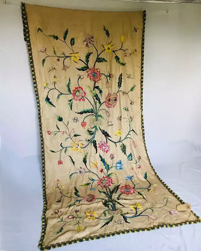 Historic Georgian Bouquet Bedspread