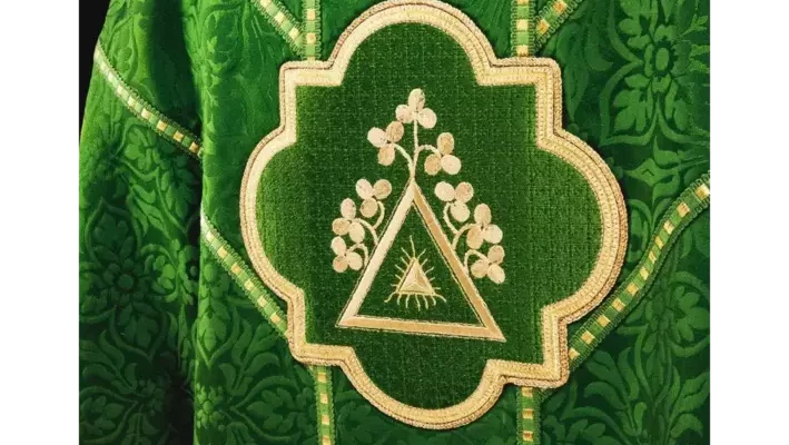 chelmsford chasuble