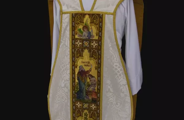 Fiddleback chasuble