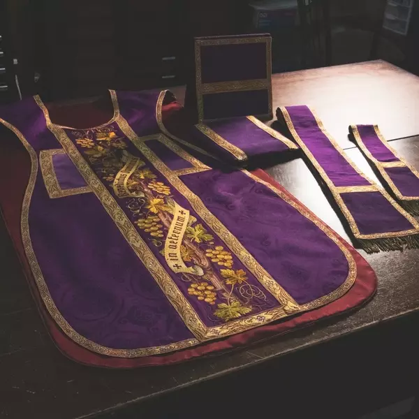 Ecclesiastical Sewing Liturgical Vestment