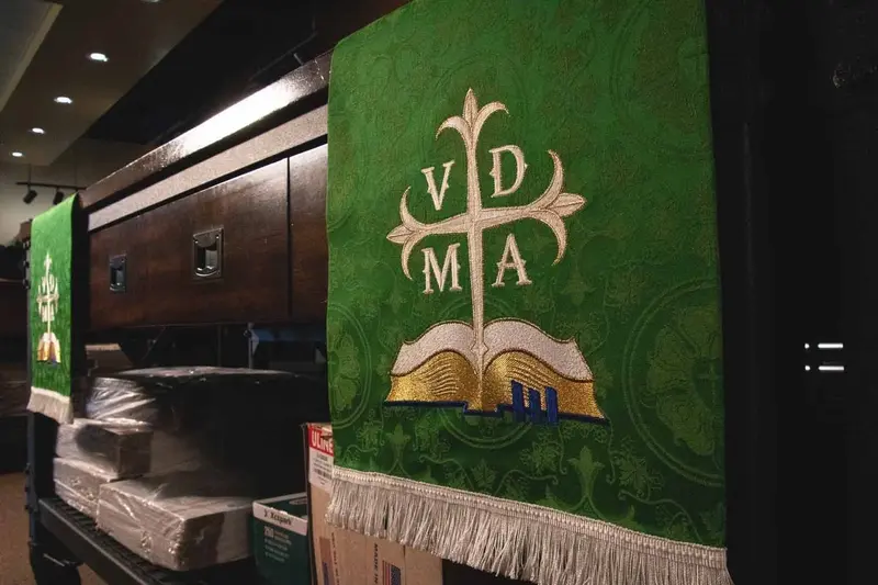 VDMA with Bible--Religious Machine Embroidery